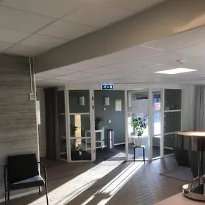  Hostel Snoozemore